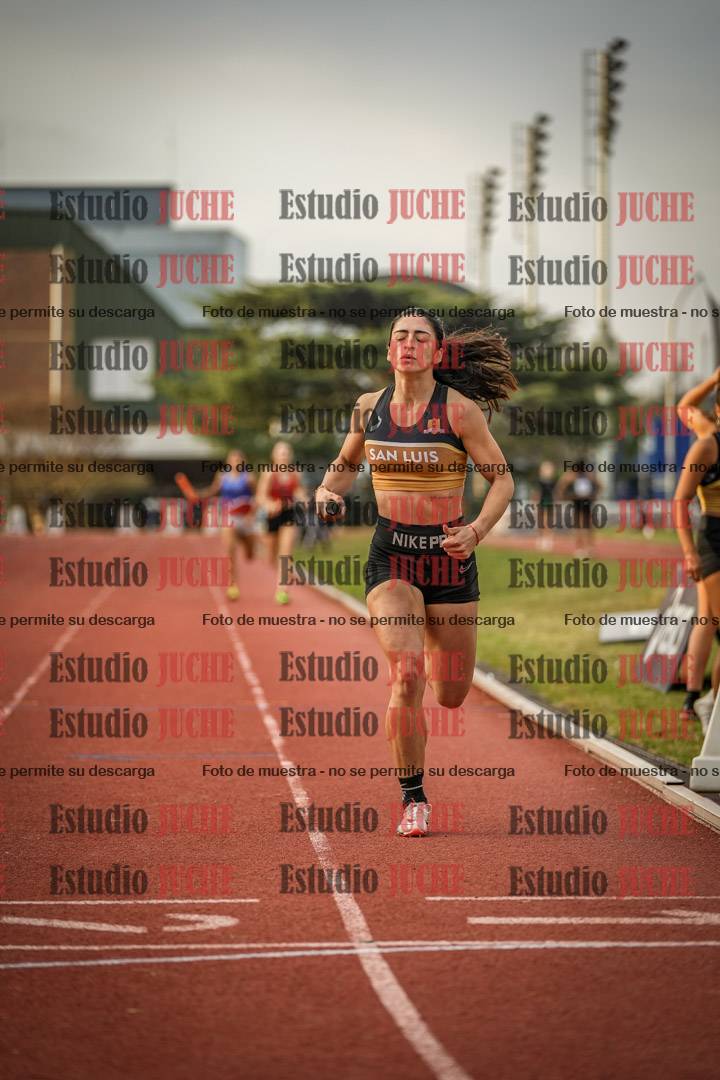 Fotos de las postas 4x400 m llanos de mujeres