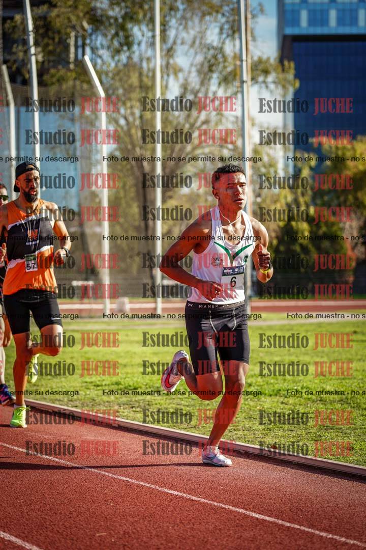 Fotos de los 3000 m llanos de varones