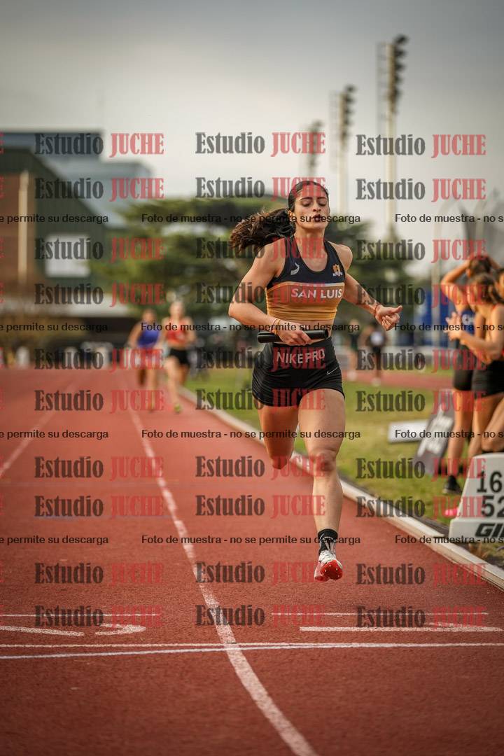 Fotos de las postas 4x400 m llanos de mujeres