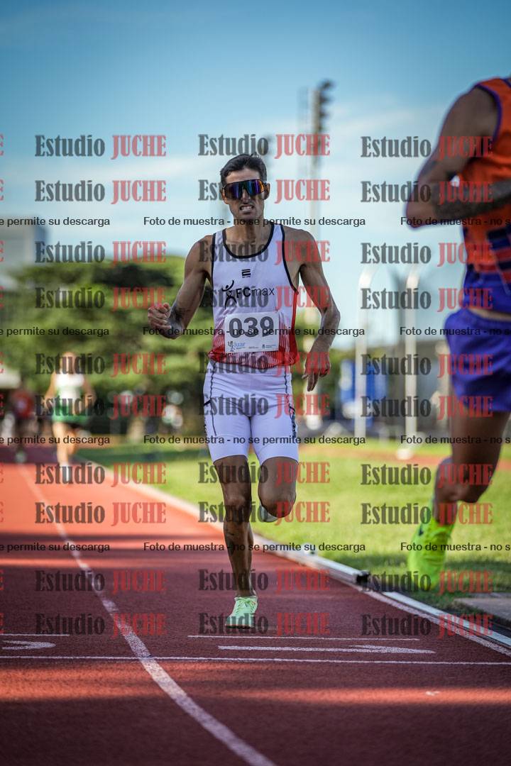 Fotos de los 1500 m llanos de varones