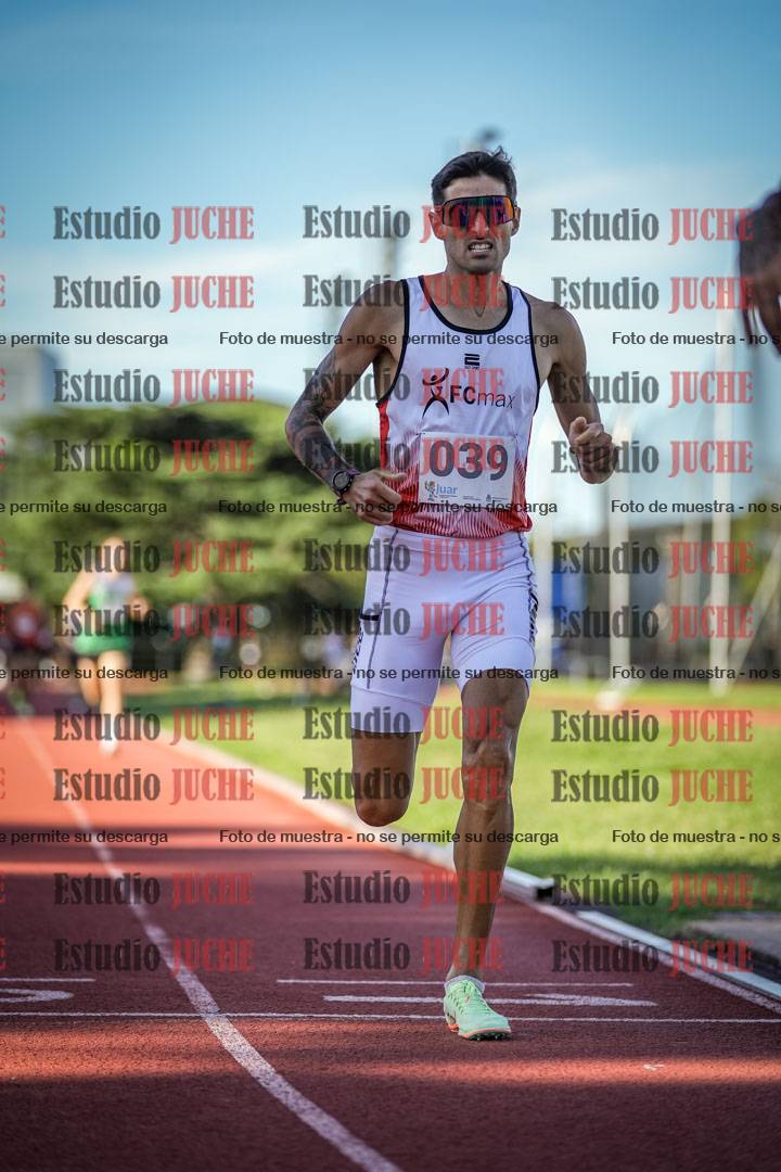 Fotos de los 1500 m llanos de varones