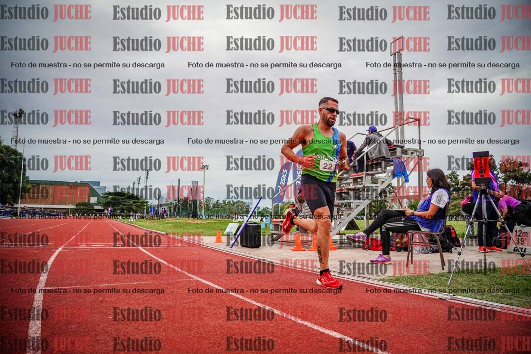 Fotos de los 3000 m llanos de varones