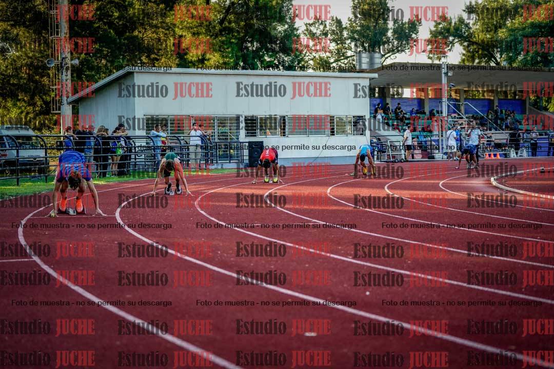Fotos de los relevos 4x100 m de varones