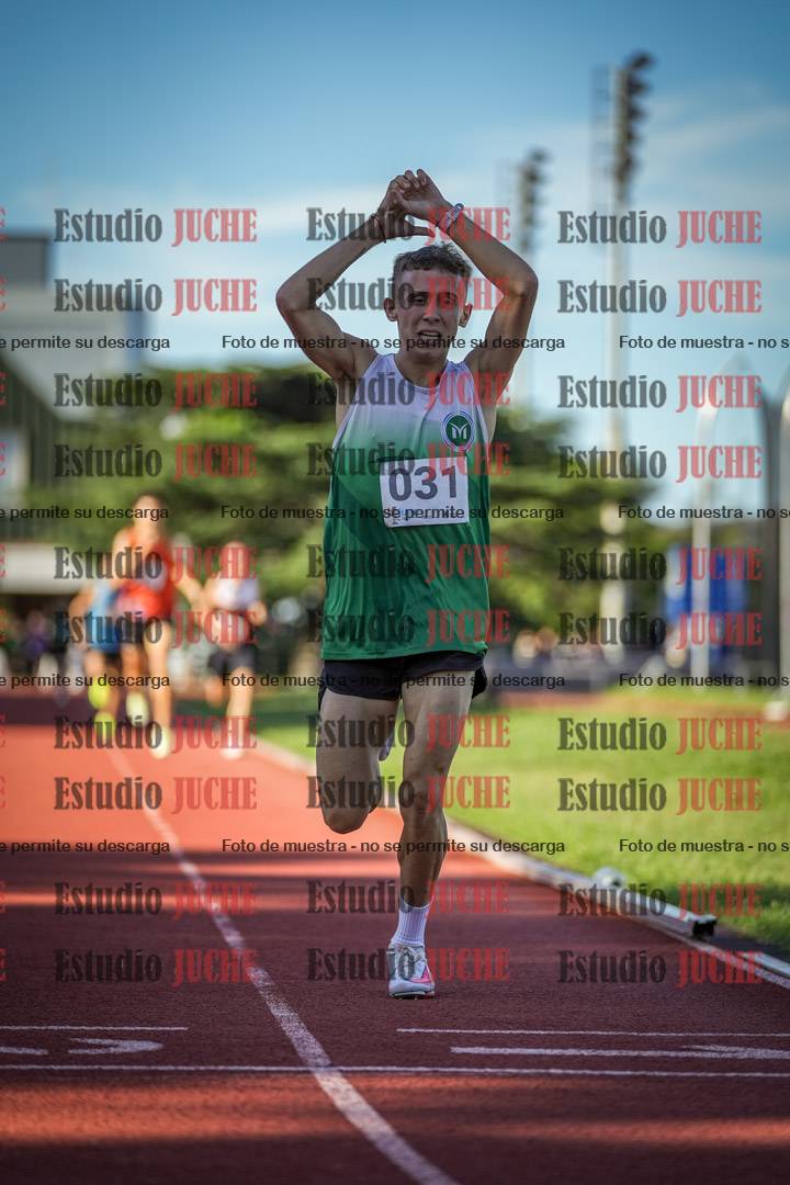 Fotos de los 1500 m llanos de varones