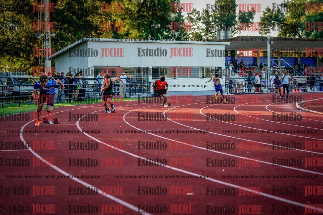 Fotos de los relevos 4x100 m de varones