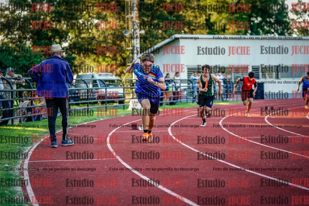 Fotos de los relevos 4x100 m de varones