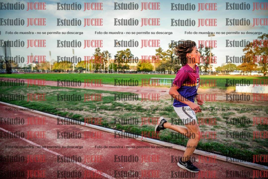 Fotos de los 3000 m llanos de varones