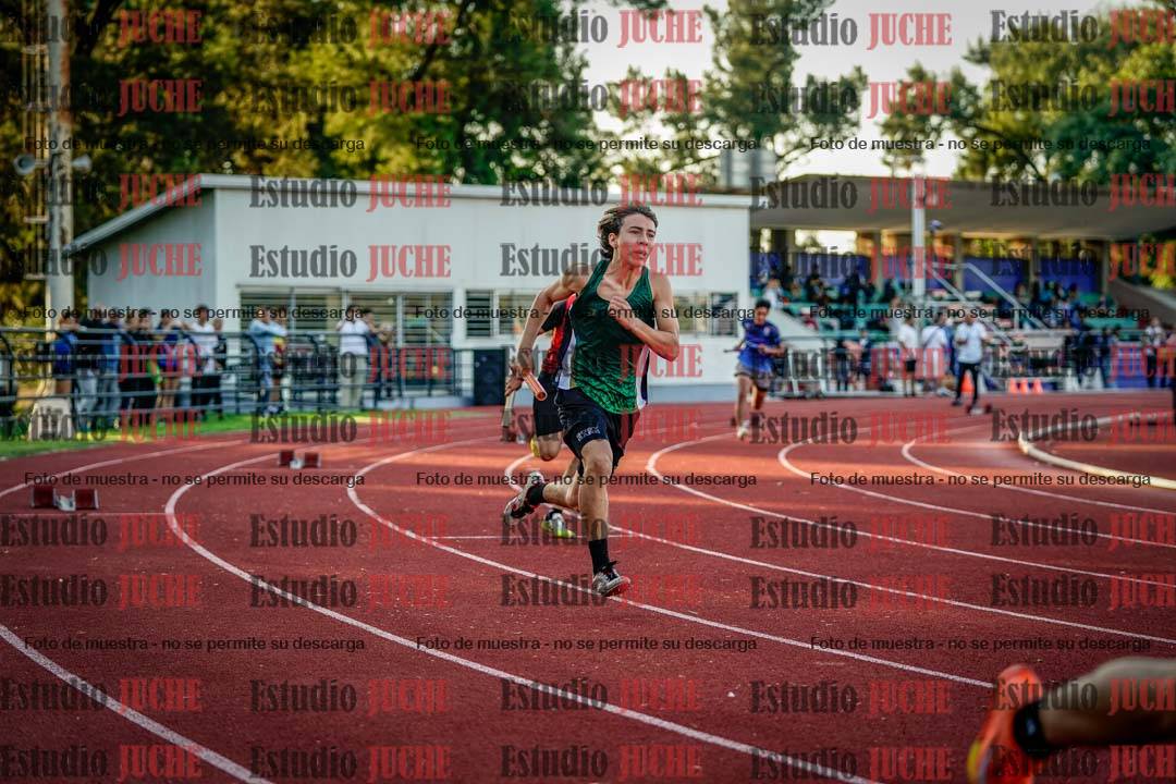 Fotos de los relevos 4x100 m de varones