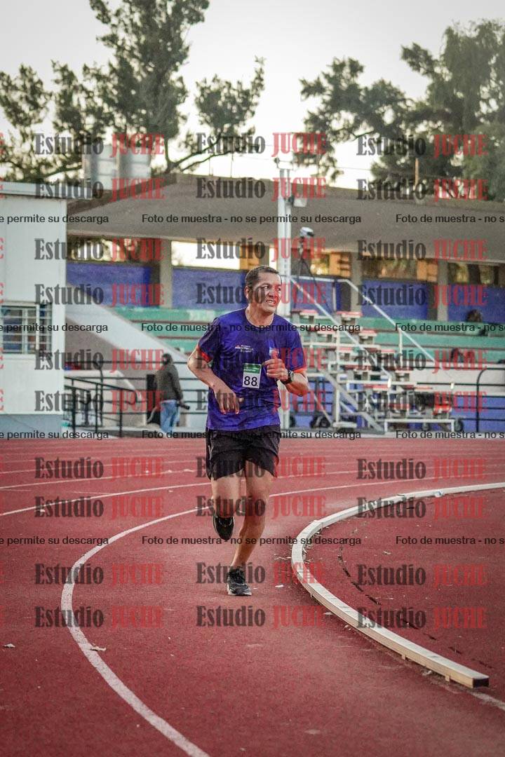 Fotos de los 3000 m llanos de varones