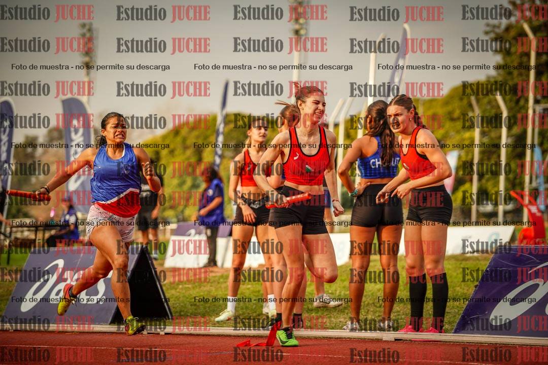 Fotos de las postas 4x400 m llanos de mujeres