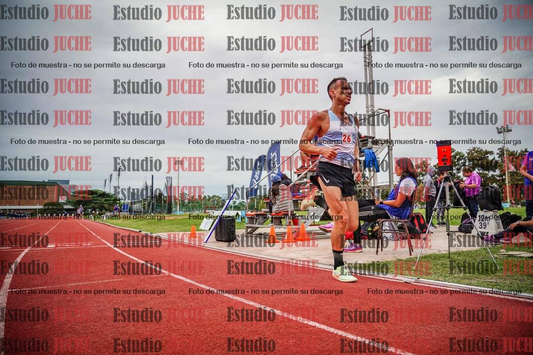Fotos de los 3000 m llanos de varones