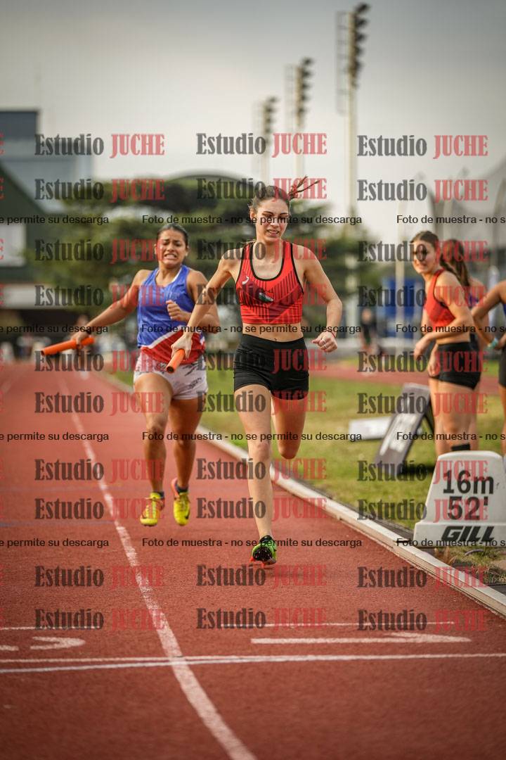 Fotos de las postas 4x400 m llanos de mujeres