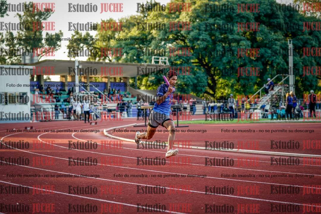 Fotos de los relevos 4x100 m de varones