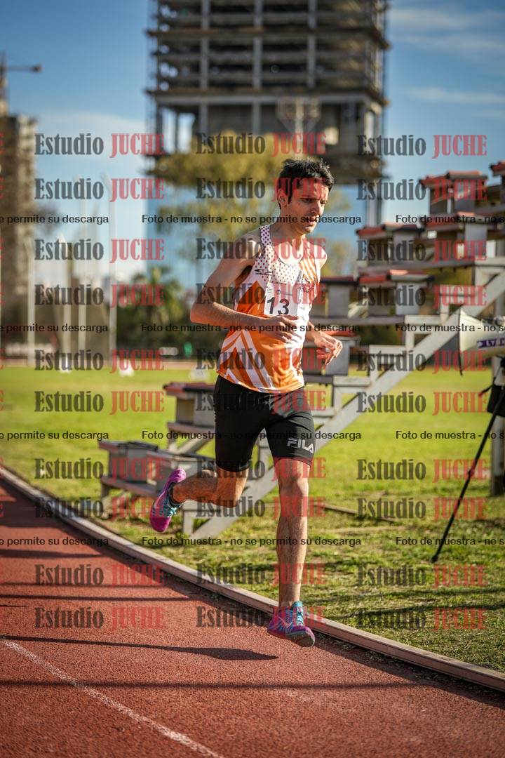 Fotos de los 3000 m llanos de varones