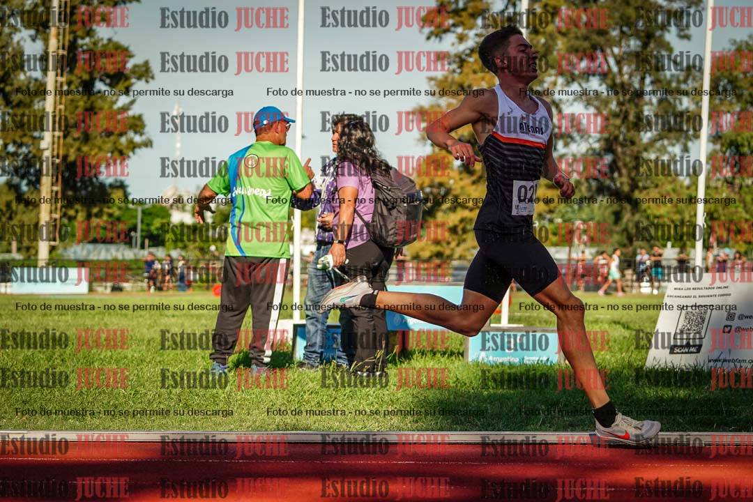 Fotos de los 1500 m llanos de varones