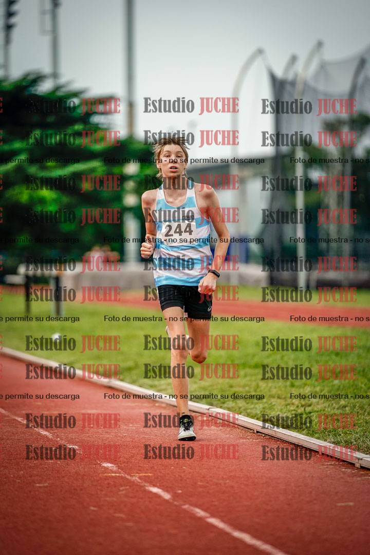 Fotos de los 2400 m de varones