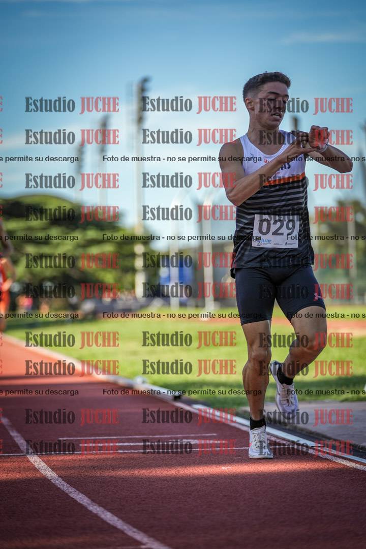 Fotos de los 1500 m llanos de varones
