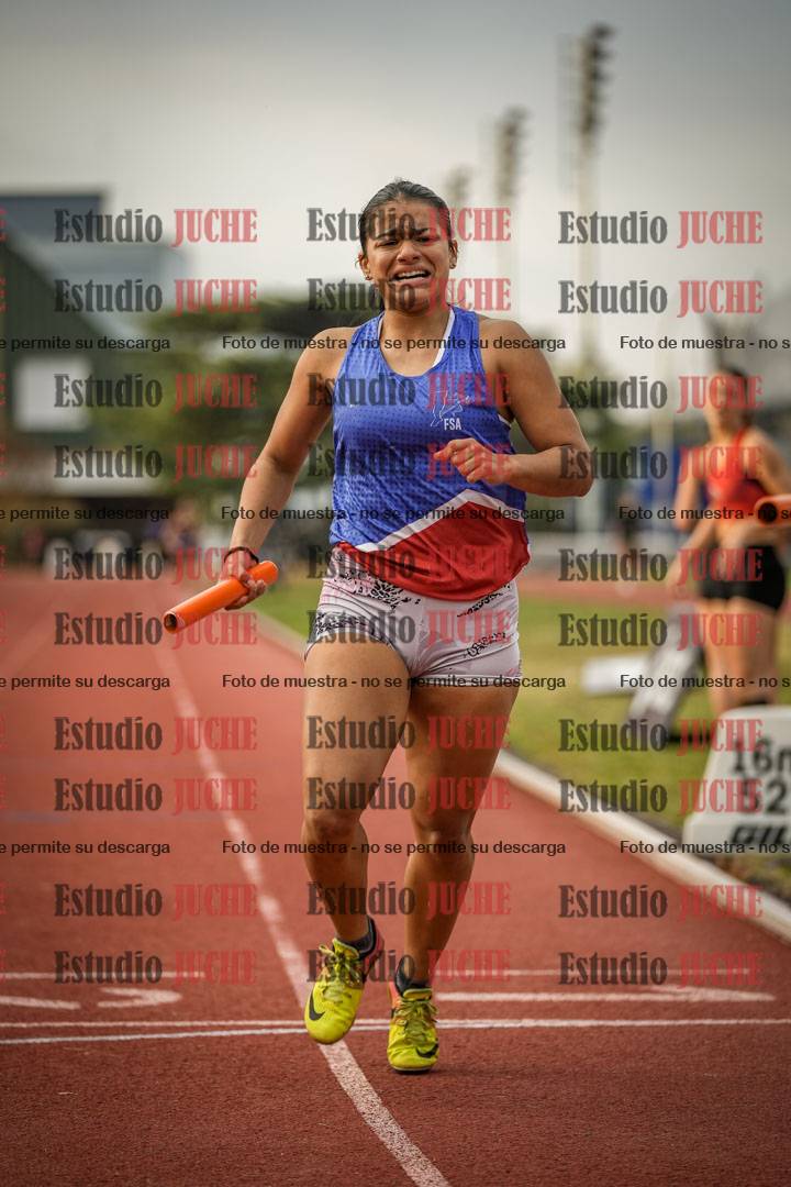 Fotos de las postas 4x400 m llanos de mujeres