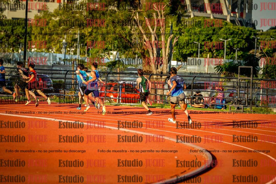 Fotos de los relevos 4x100 m de varones