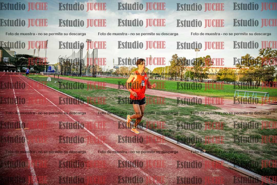 Fotos de los 3000 m llanos de varones