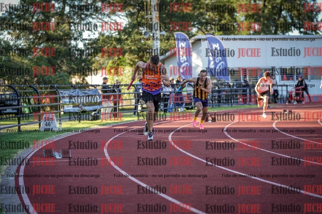 Fotos de las Postas 4x100 m de varones