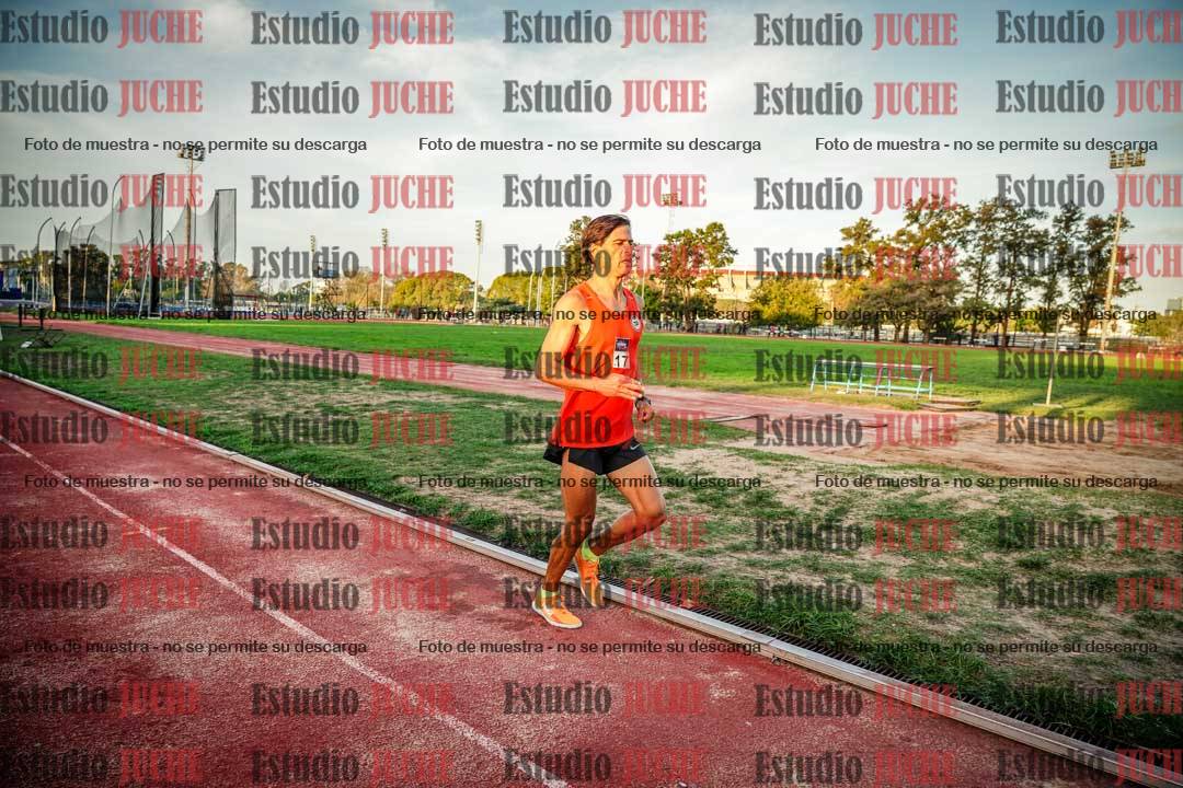 Fotos de los 3000 m llanos de varones
