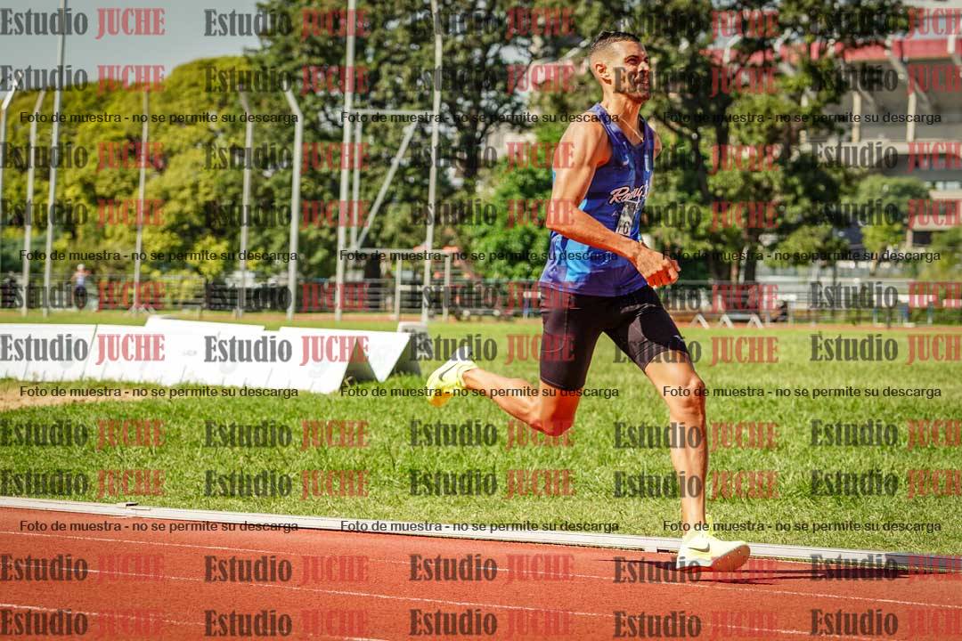 Fotos de los 800 m llanos de varones