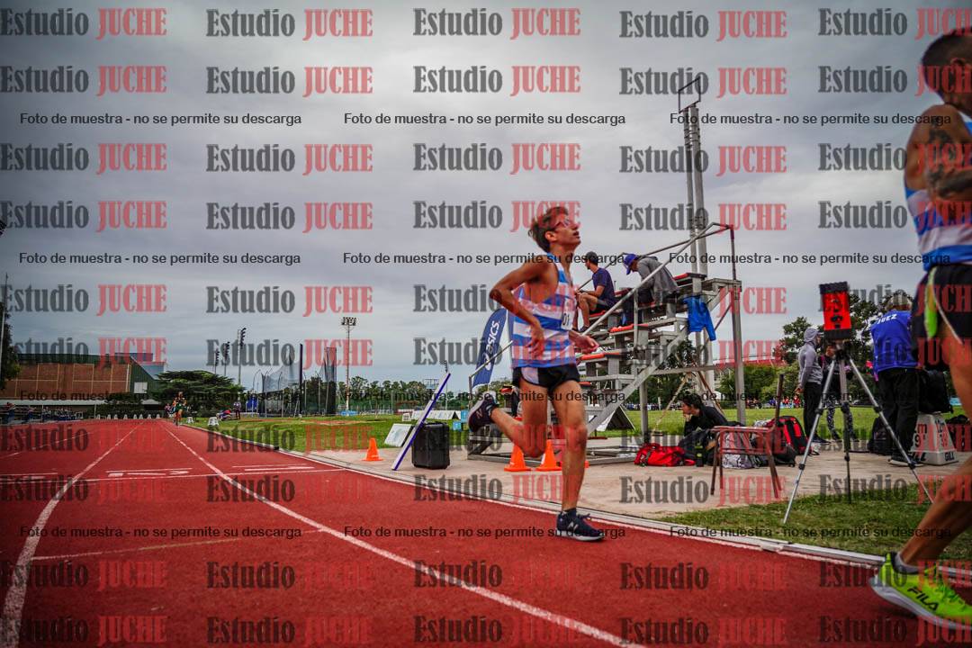 Fotos de los 3000 m llanos de varones