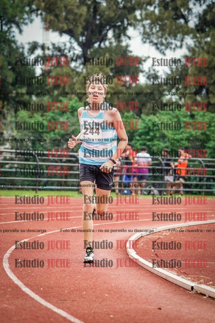 Fotos de los 2400 m de varones