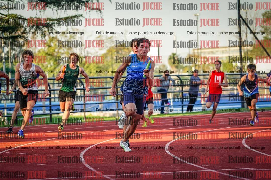 Fotos de los relevos 4x100 m de varones