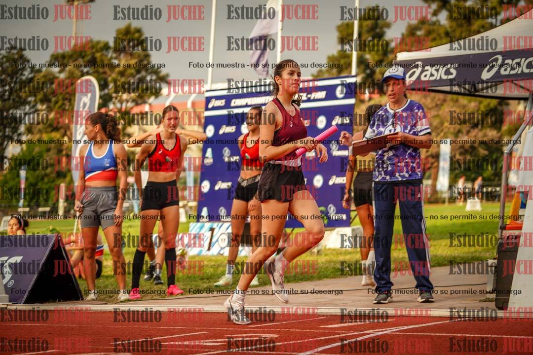 Fotos de las postas 4x400 m llanos de mujeres