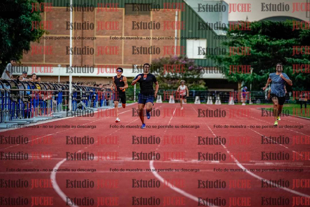 Fotos de los 400 m llanos de varones - decatlón 5