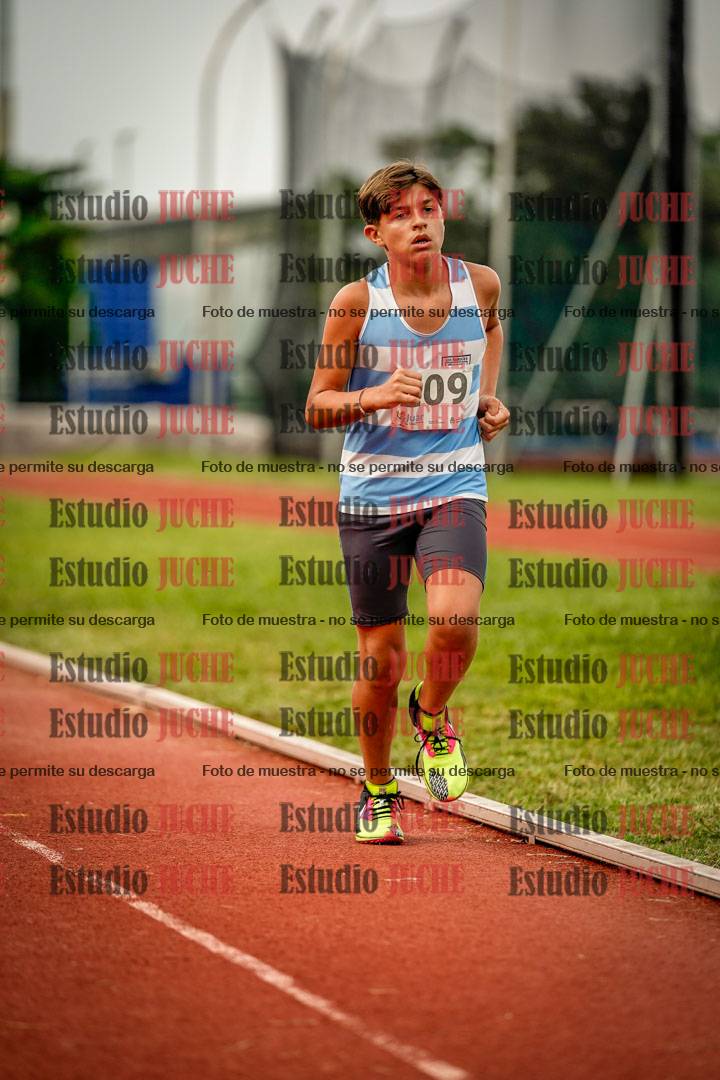 Fotos de los 2400 m de varones