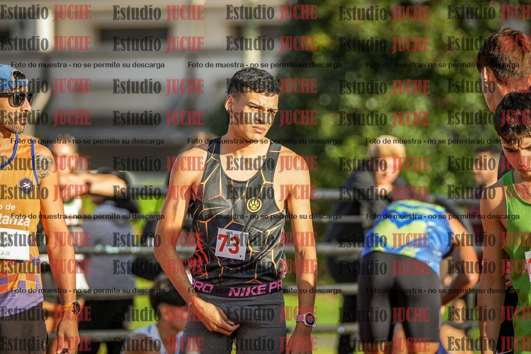 Fotos de los 1500 m llanos de varones