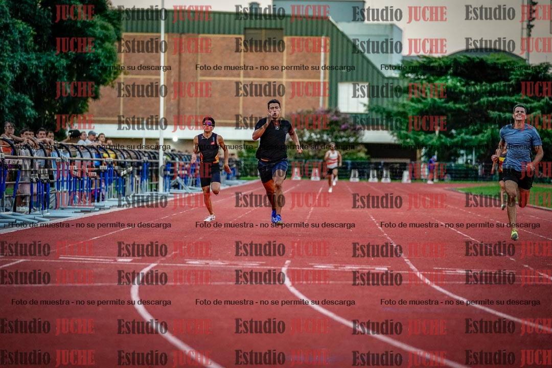 Fotos de los 400 m llanos de varones - decatlón 5