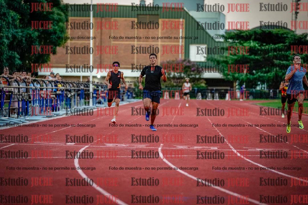 Fotos de los 400 m llanos de varones - decatlón 5