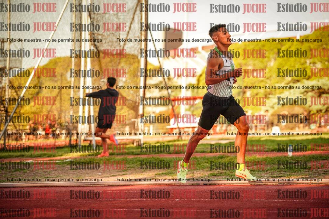 Fotos de los 3000 m llanos de varones