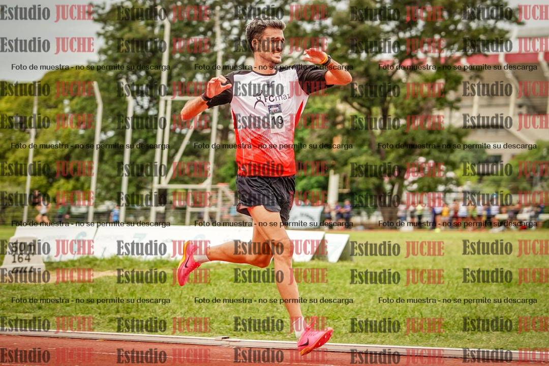 Fotos de los 3000 m llanos de varones