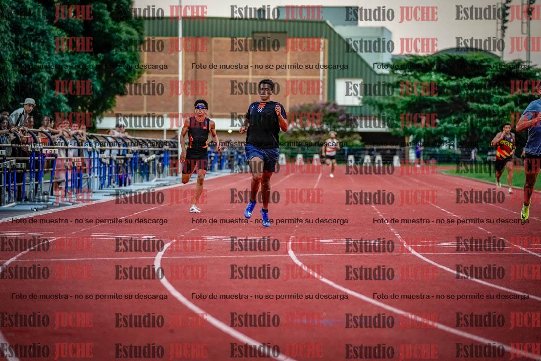 Fotos de los 400 m llanos de varones - decatlón 5