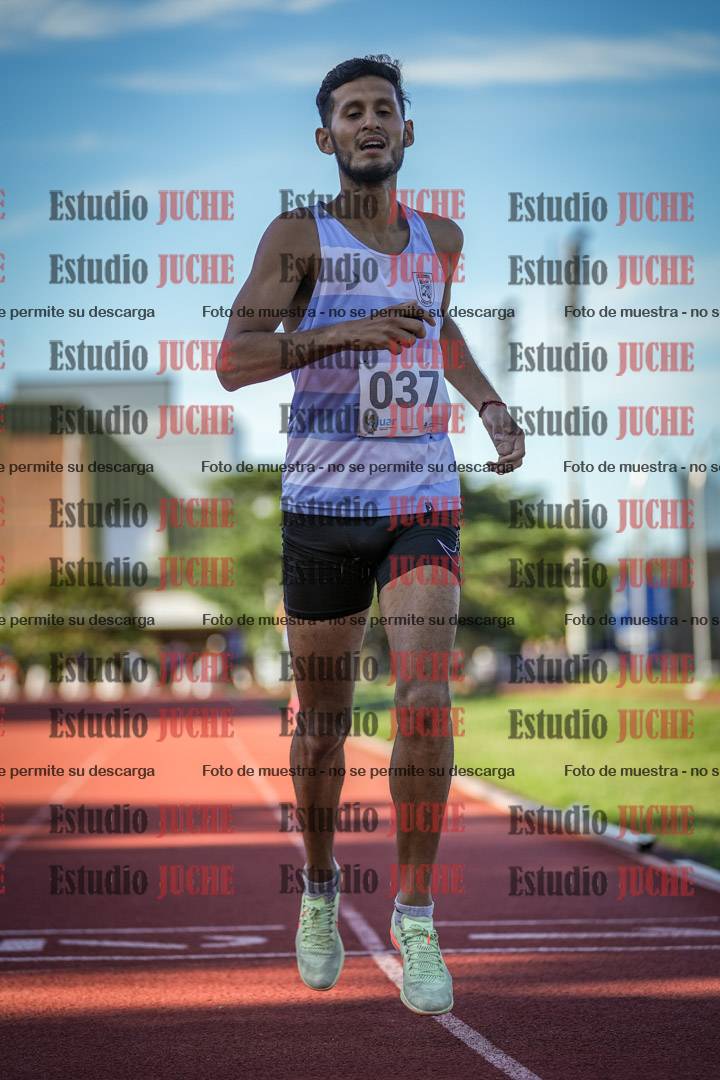 Fotos de los 1500 m llanos de varones