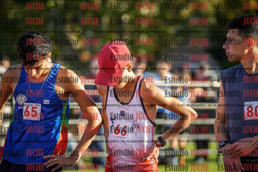 Fotos de los 1500 m llanos de varones