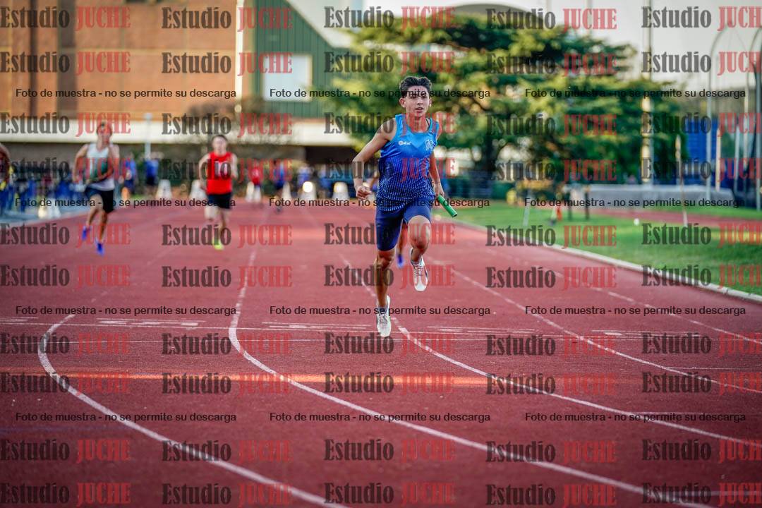 Fotos de los relevos 4x100 m de varones