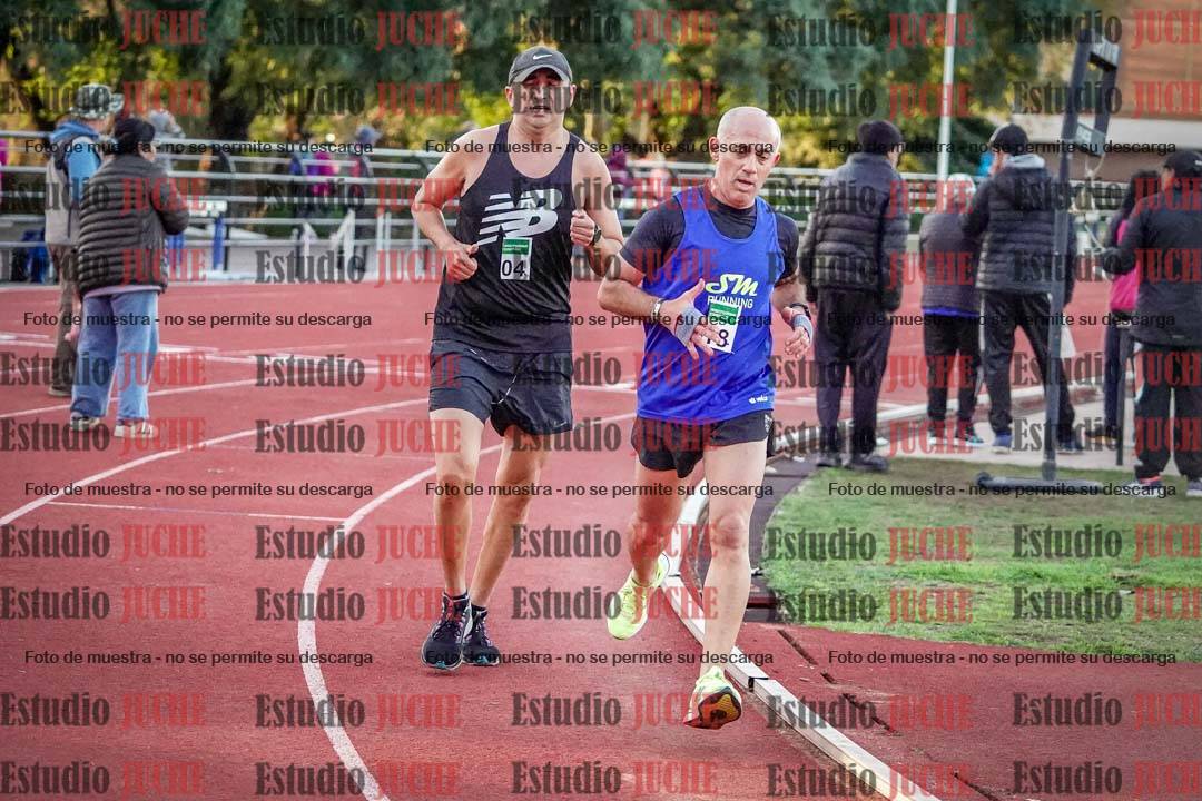 Fotos de los 3000 m llanos de varones