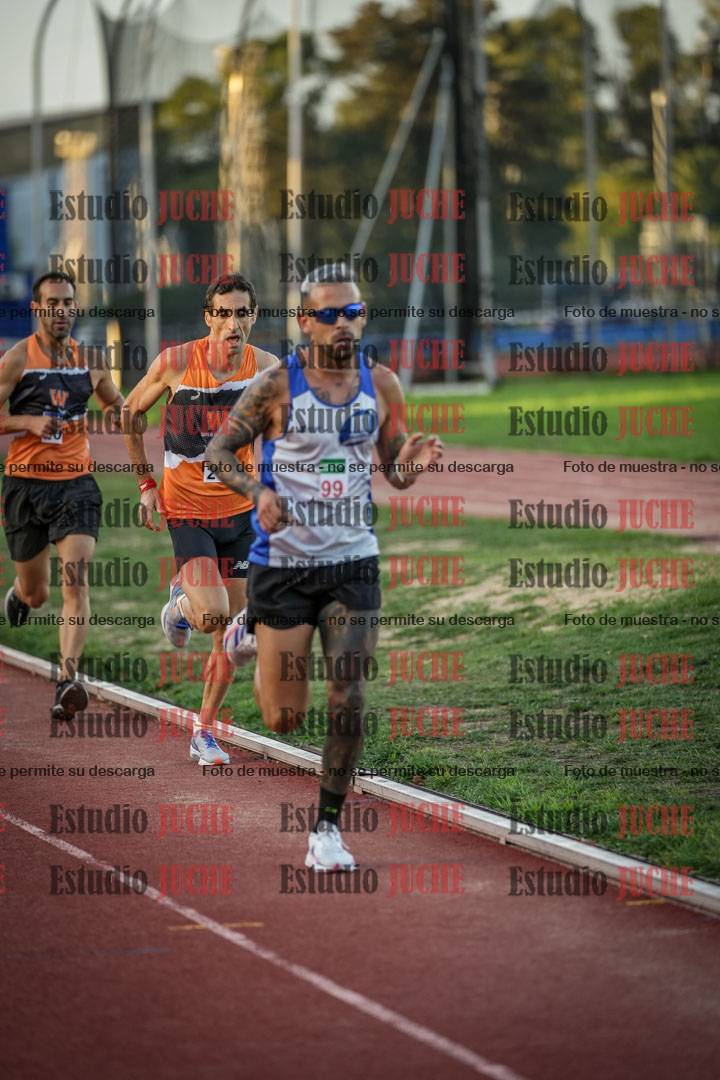 Fotos de los 3000 m llanos de varones