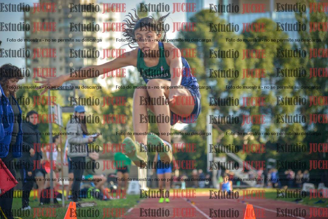 Fotos del salto en largo - mujeres U16