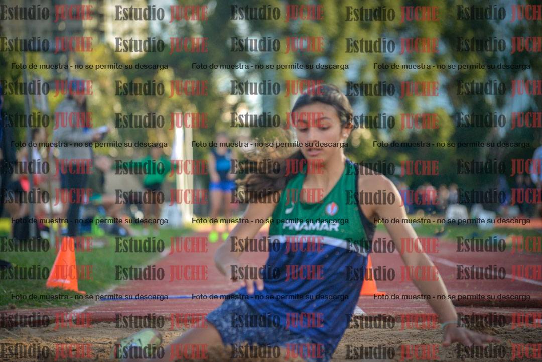Fotos del salto en largo - mujeres U16