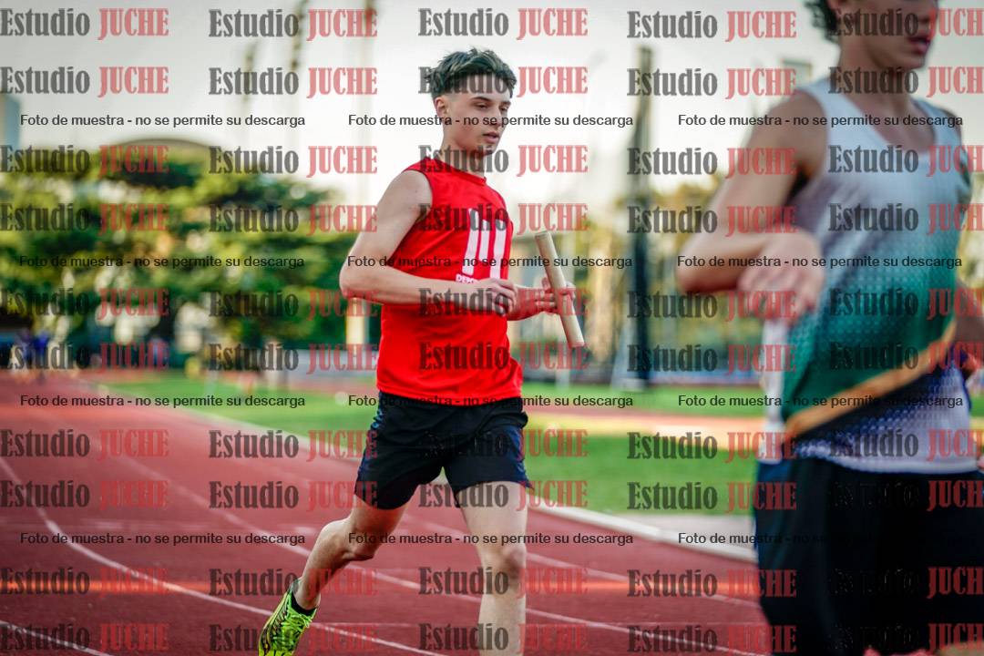Fotos de los relevos 4x100 m de varones