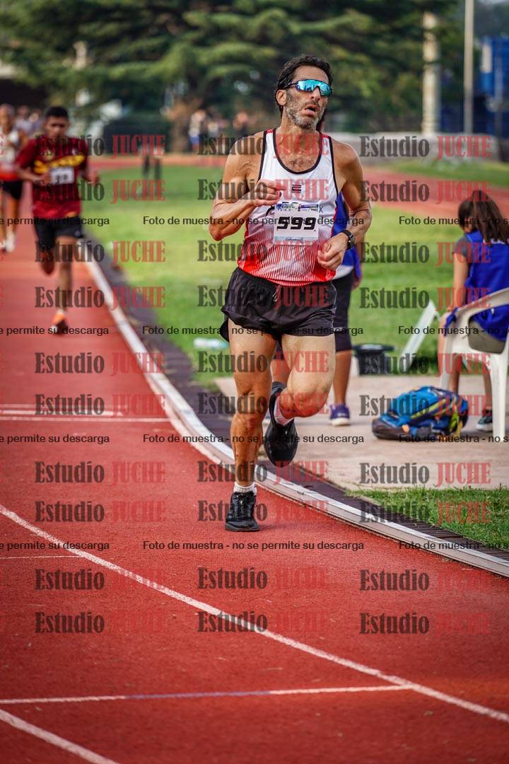 Fotos de los 3000 m llanos de varones