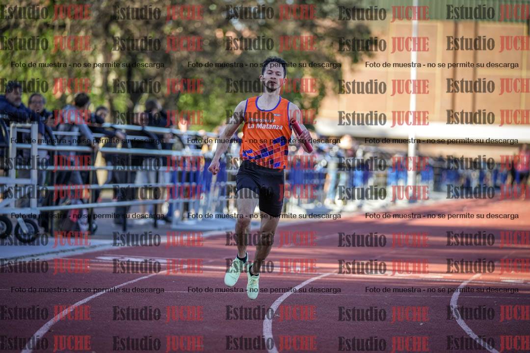 Fotos de las Postas 4x100 m de varones