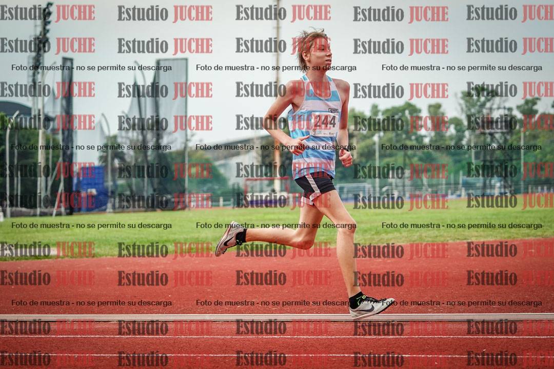 Fotos de los 2400 m de varones